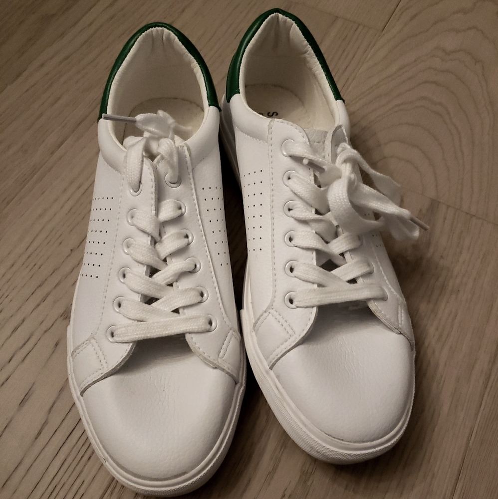 Semir woman's shoes size 9